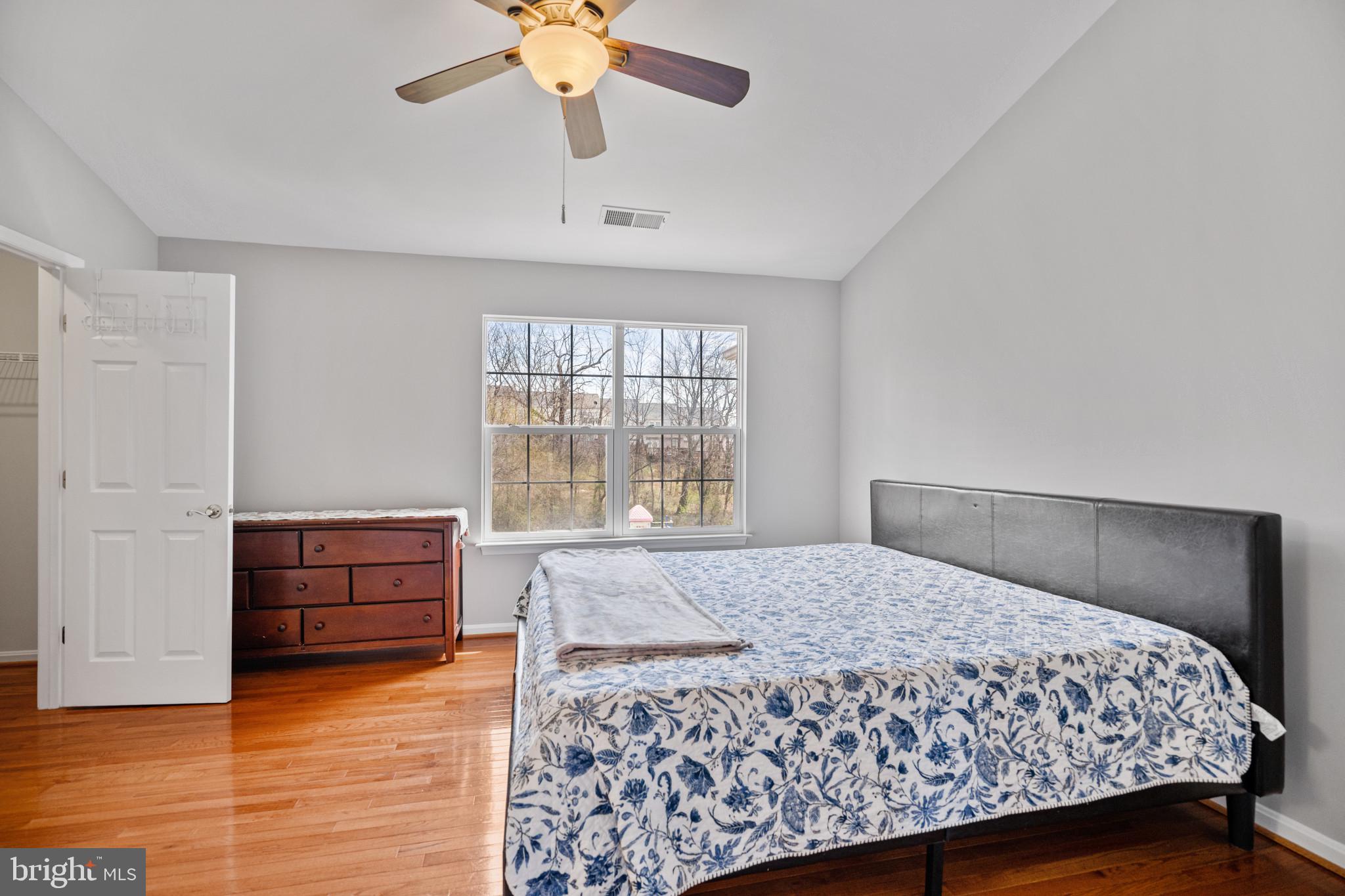 6397 St Timothys Lane Centreville, VA 20121 - Photo 10 of 36 Primary Bedroom