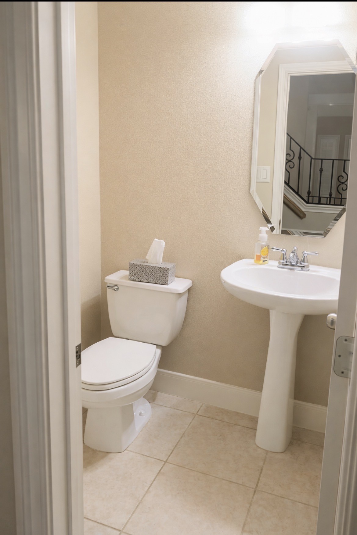 1012 Studer Street Houston, TX 77007 - Photo 10 of 13