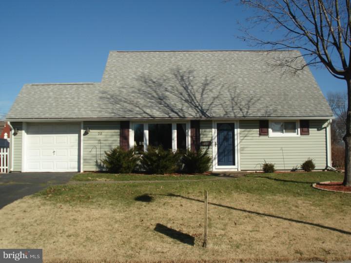 20 Mayflower Road Levittown, PA 19056 - Photo 1 of 23 Gallery Image 1