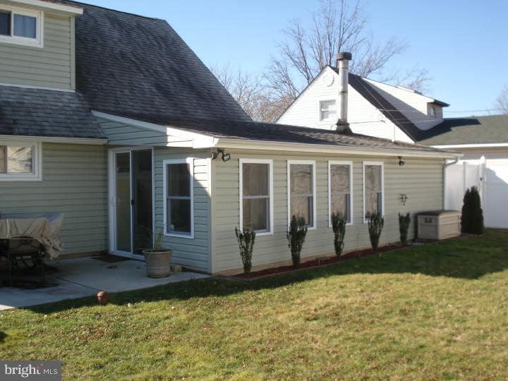 20 Mayflower Road Levittown, PA 19056 - Photo 14 of 23 Gallery Image 14