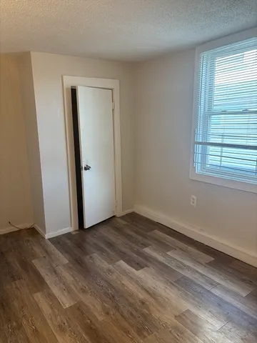 $2,000 | 108 South Common Street, Unit 2L, Lynn, MA 01902