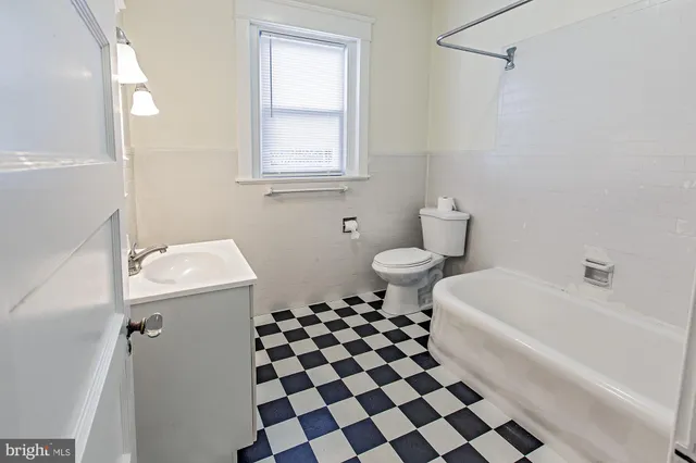 $2,100 | 2607 North Franklin Street, Unit 1, Wilmington, DE 19802