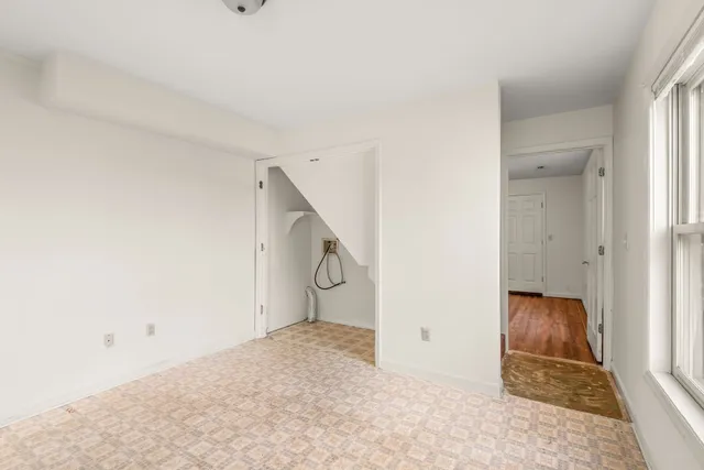 an empty room with entrance