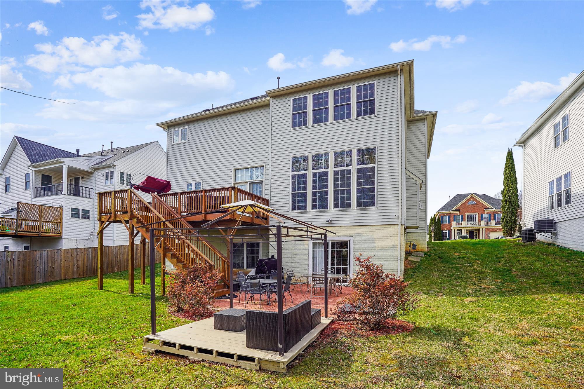 4011 Sapling Way Triangle, VA 22172 - Photo 72 of 88 Back Elevation