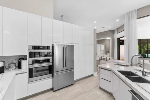 $2,399,900 | 6715 East Calumet Circle, Lake Worth, FL 33467