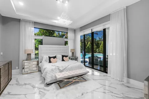 $2,399,900 | 6715 East Calumet Circle, Lake Worth, FL 33467