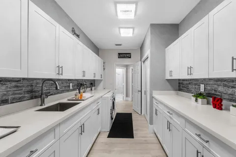 $2,399,900 | 6715 East Calumet Circle, Lake Worth, FL 33467