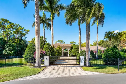 $2,399,900 | 6715 East Calumet Circle, Lake Worth, FL 33467