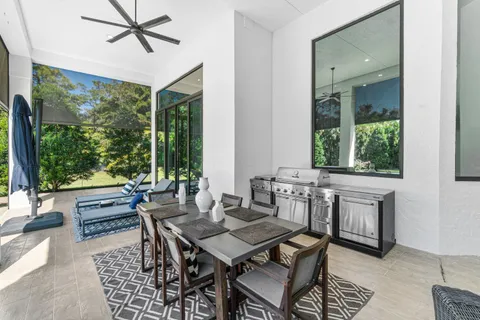 $2,399,900 | 6715 East Calumet Circle, Lake Worth, FL 33467