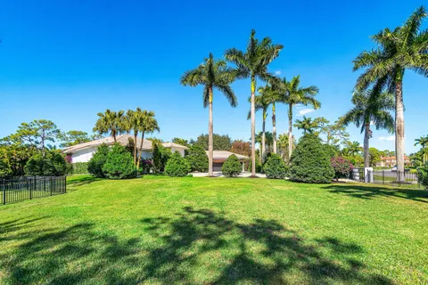 $2,399,900 | 6715 East Calumet Circle, Lake Worth, FL 33467