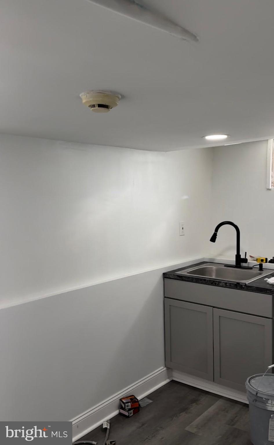 898 Scattergood Street Philadelphia, PA 19124 - Photo 3 of 9