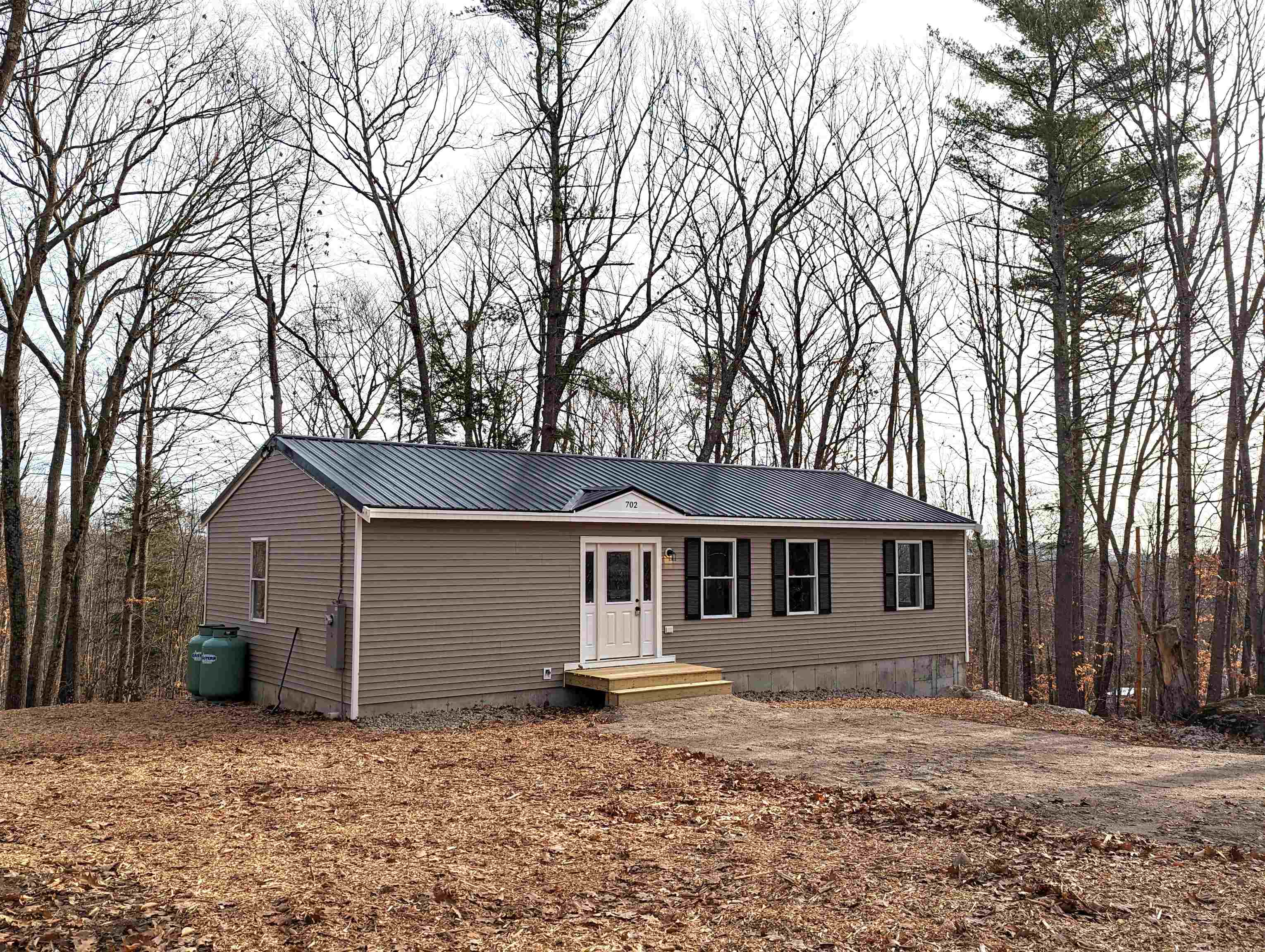 702 Browns Ridge Road Ossipee, NH 03864 - Photo 4 of 29