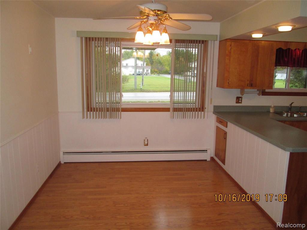2485 Michigan Road Port Huron, MI 48060 - Photo 20 of 46