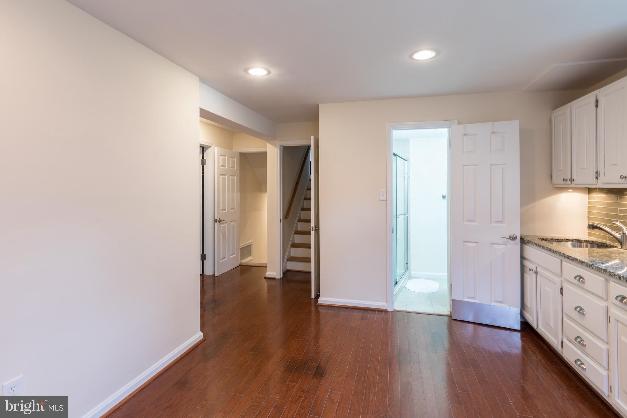 6112 22nd Road North Arlington, VA 22205 - Photo 18 of 31