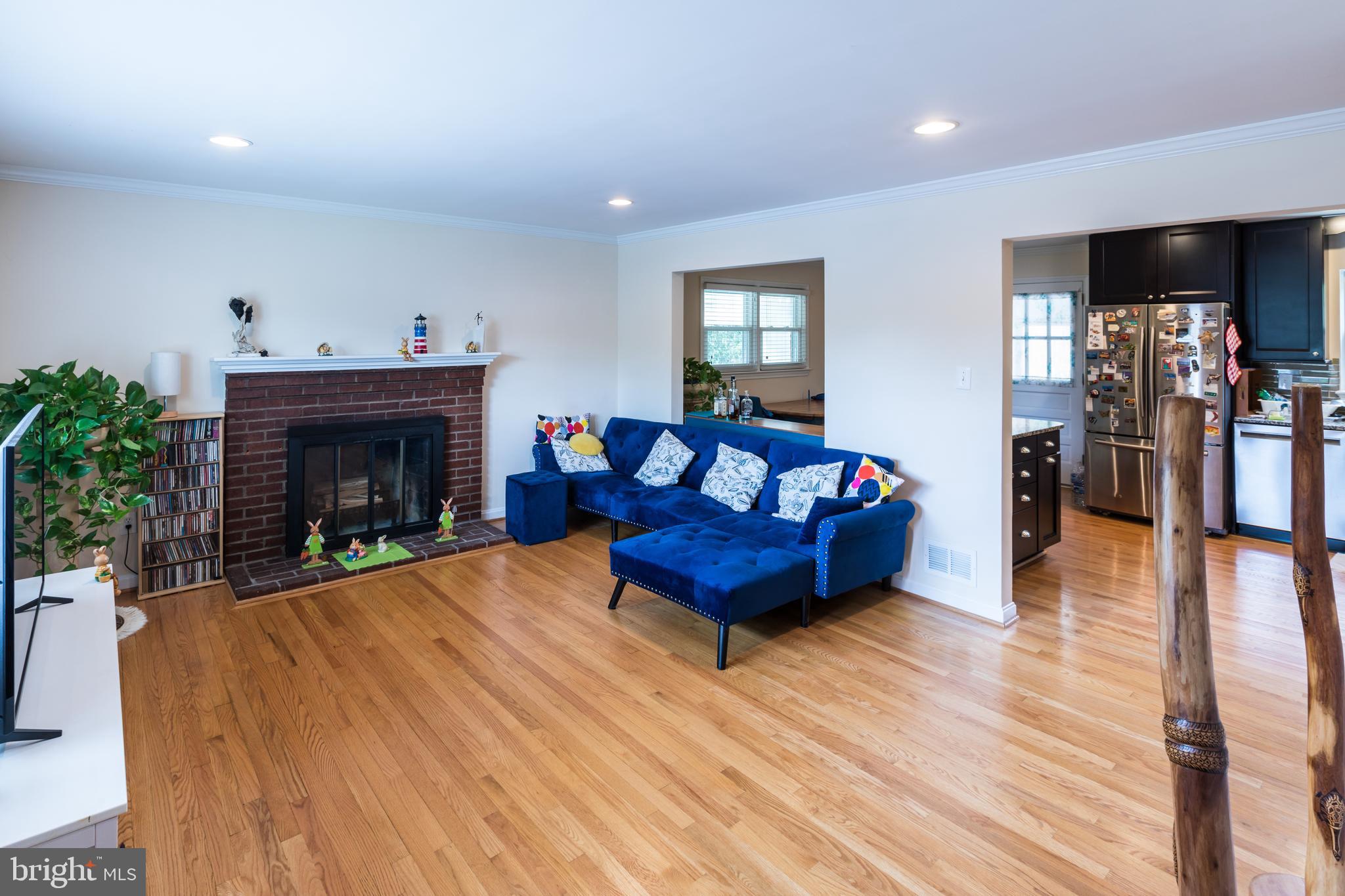 6112 22nd Road North Arlington, VA 22205 - Photo 3 of 31