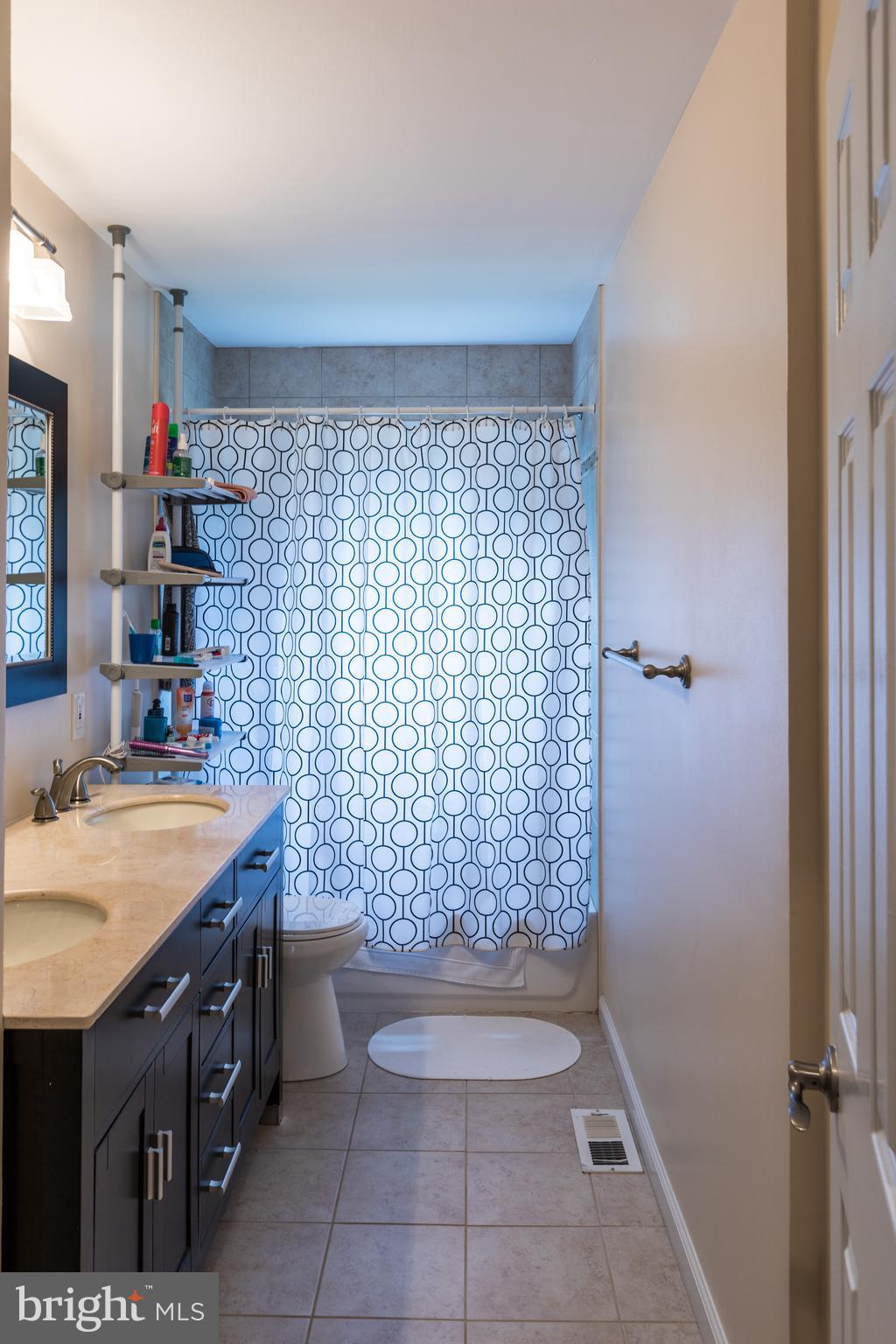 6112 22nd Road North Arlington, VA 22205 - Photo 9 of 31