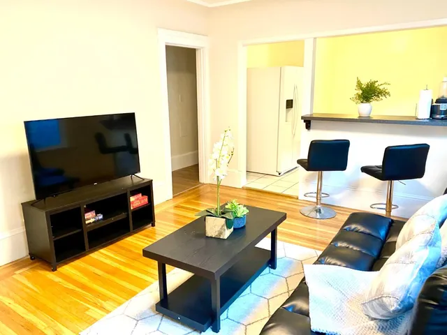 $1,397,000 | 459 Flood Avenue, San Francisco, CA 94112