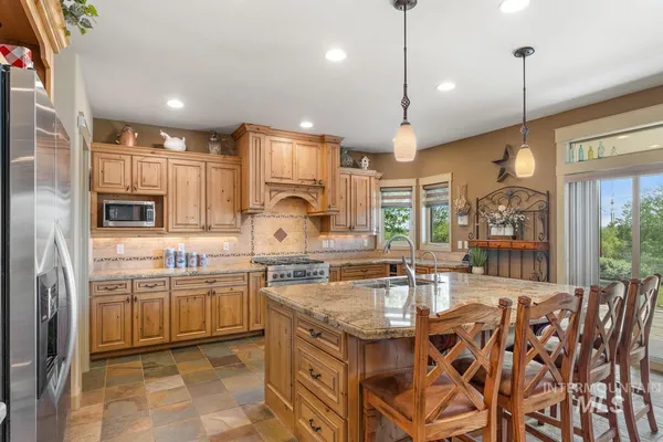 $1,549,000 | 4532 Oak Road, Ontario, OR 97914