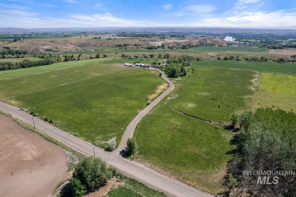 $1,549,000 | 4532 Oak Road, Ontario, OR 97914