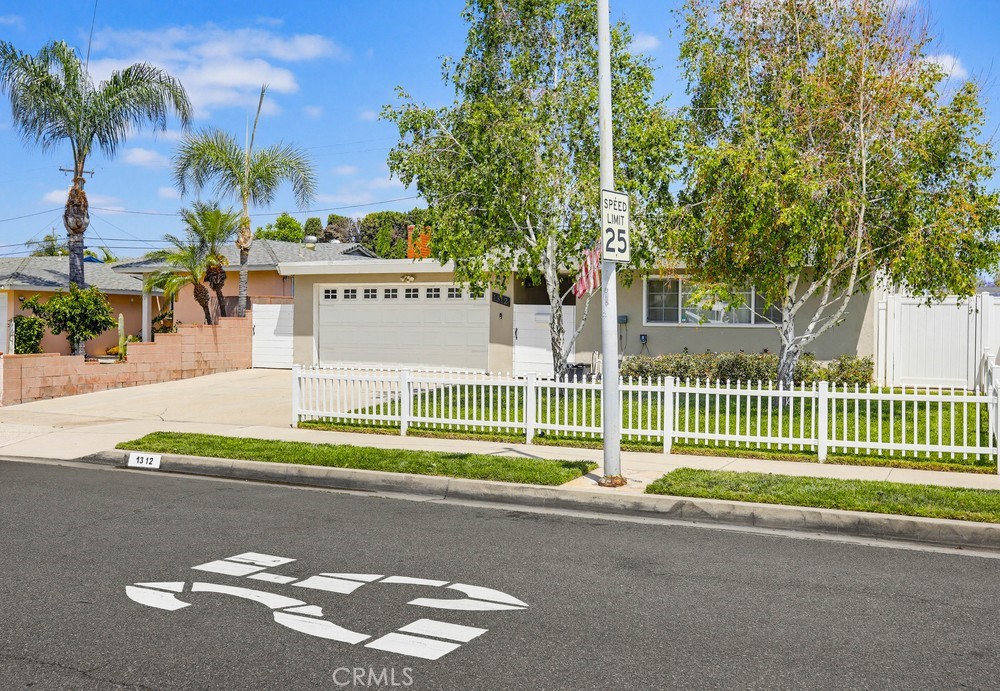 1312 North Devonshire Road Anaheim, CA 92801 - Photo 3 of 74