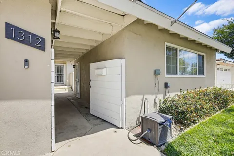 $950,000 | 1312 North Devonshire Road, Anaheim, CA 92801