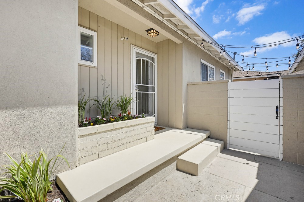 1312 North Devonshire Road Anaheim, CA 92801 - Photo 8 of 74