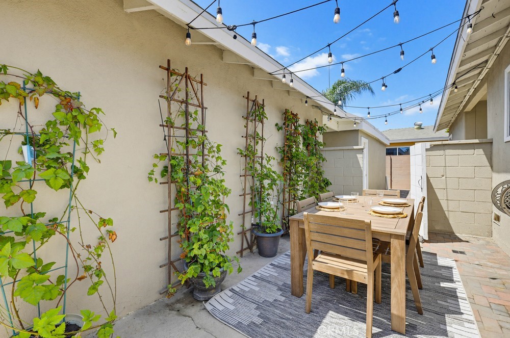 1312 North Devonshire Road Anaheim, CA 92801 - Photo 10 of 74