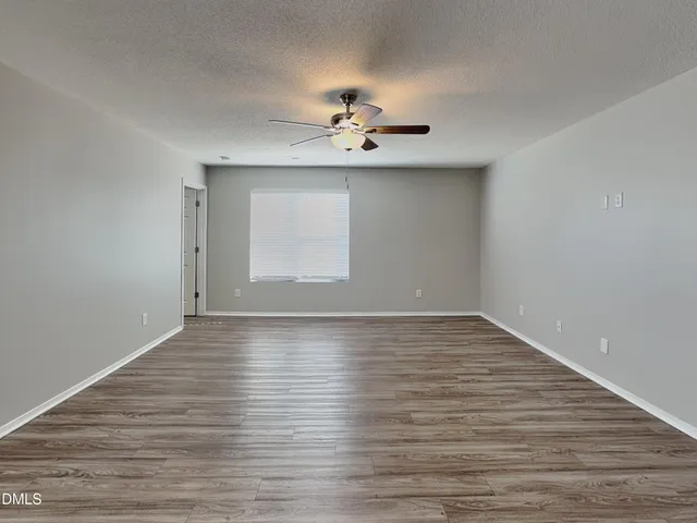 $1,889 | 933 Mailwood Drive, Knightdale, NC 27545