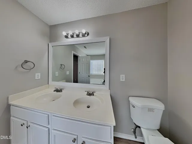 $1,889 | 933 Mailwood Drive, Knightdale, NC 27545