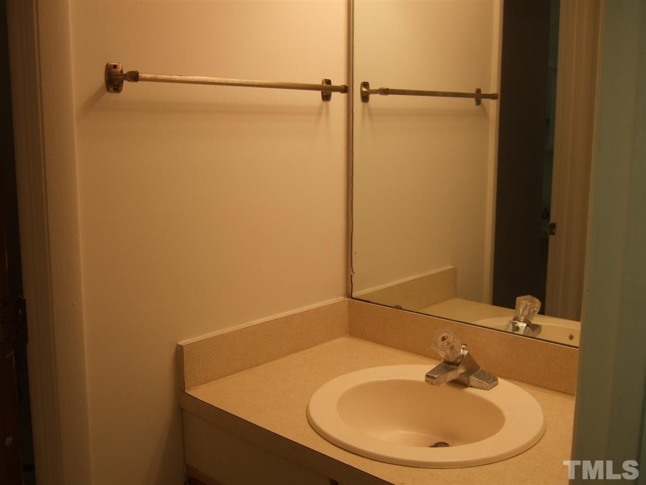 5414 Wayne Street Raleigh, NC 27606 - Photo 5 of 7 Photo 5