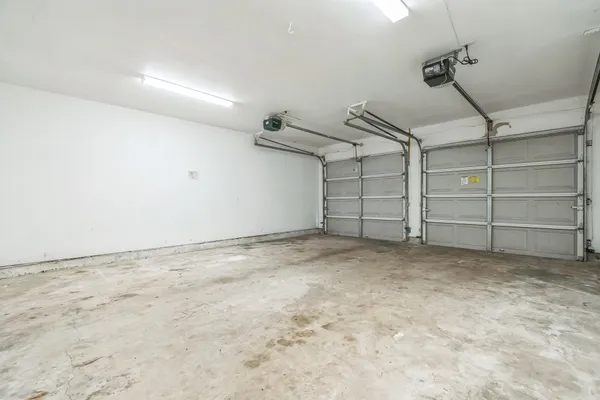 a view of a room with an empty space