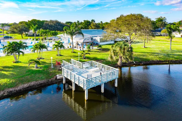 $199,900 | 175 High Point Terrace East, Unit D, Delray Beach, FL 33445