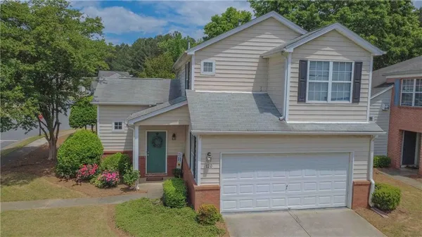 $2,200 | 120 Windcroft Circle Northwest, Acworth, GA 30101