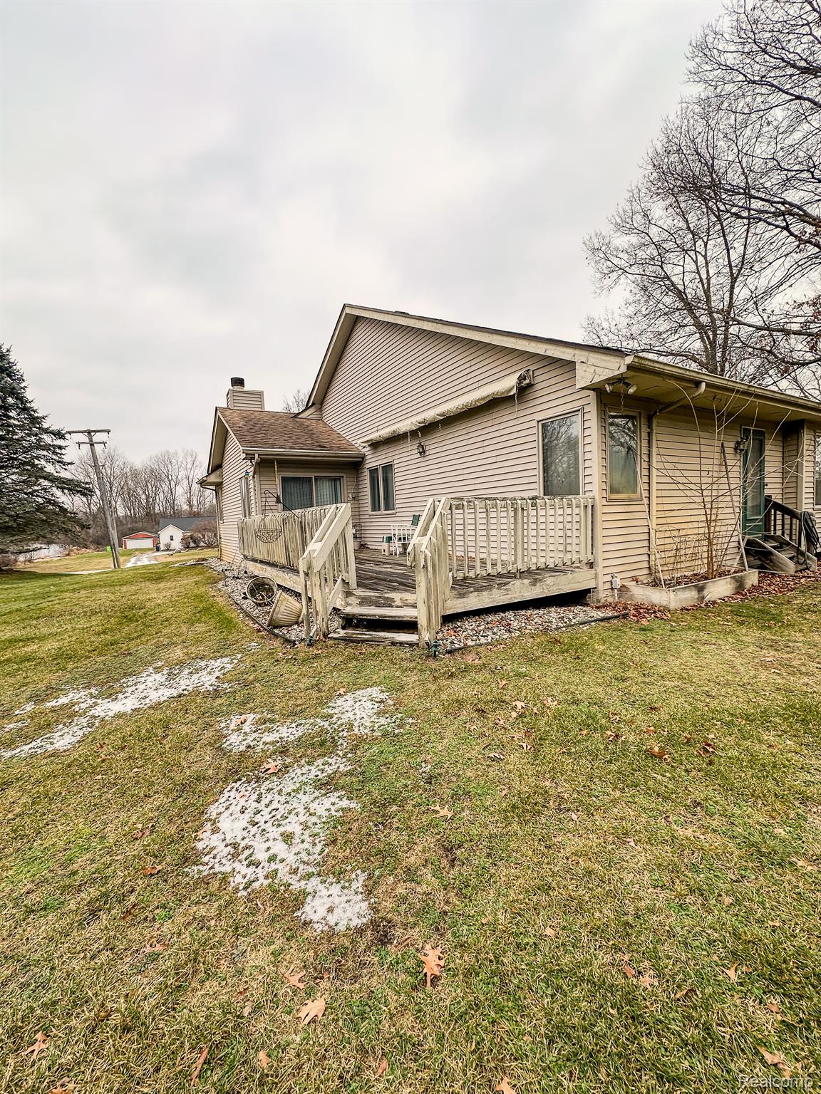 1351 Hunter Road Brighton, MI 48114 - Photo 4 of 38 Gallery Image 4