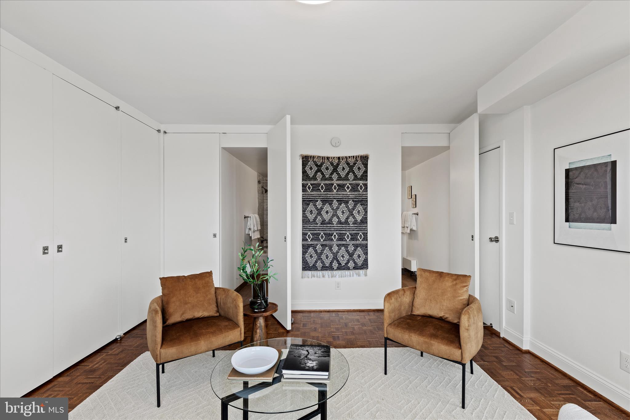 3900 Watson Place Northwest, Unit A 8EFG Washington, DC 20016 - Photo 28 of 59 Primary Sitting Room w access to dual baths