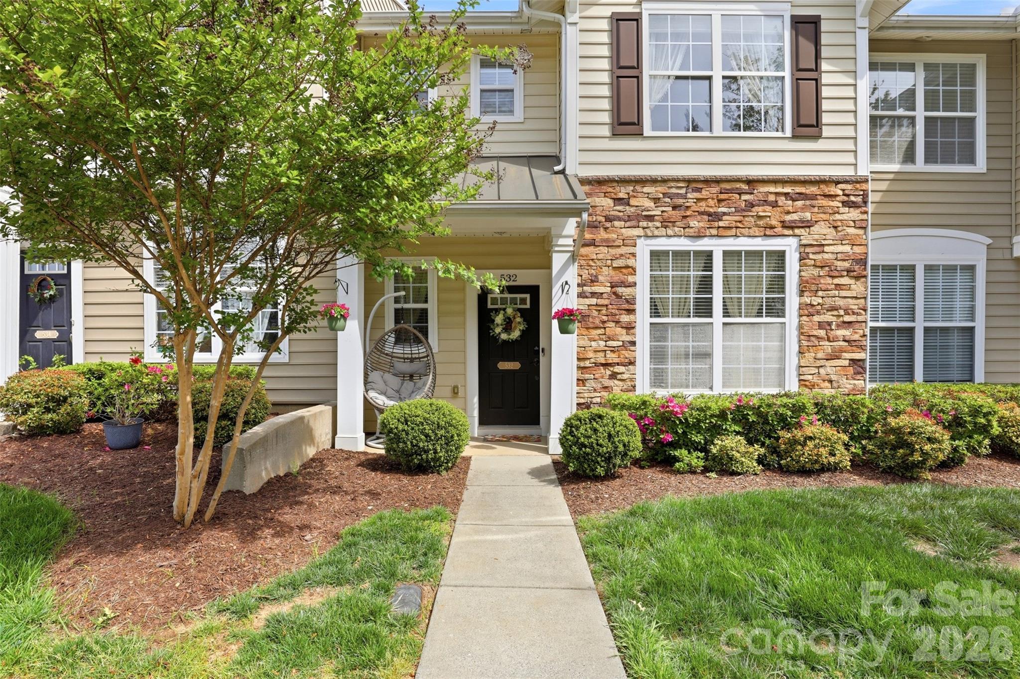 532 Bent Leaf Court Fort Mill, SC 29708 - Photo 2 of 27 front view of a house with a yard