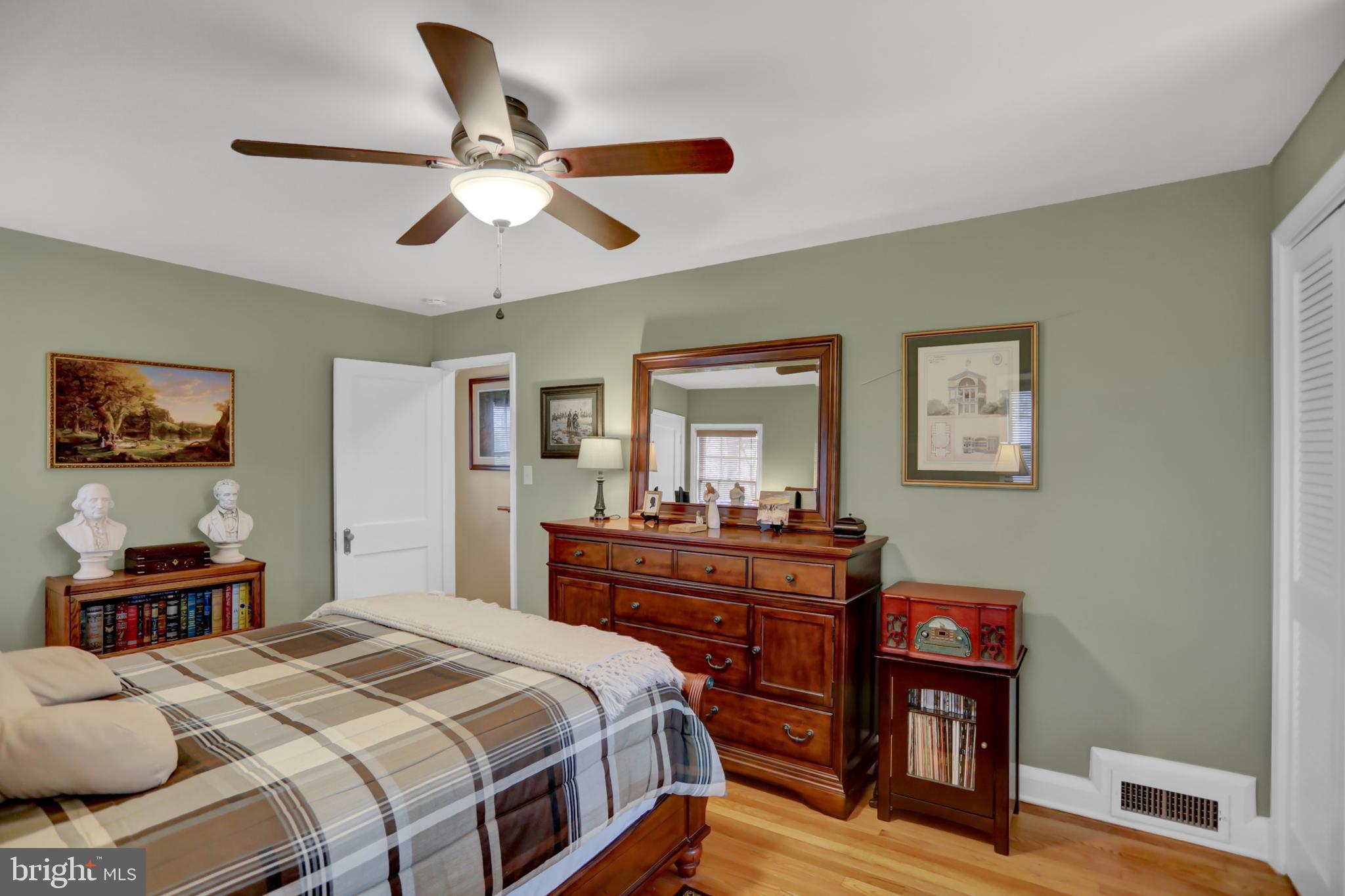 610 Carysbrook Road Baltimore, MD 21208 - Photo 24 of 52