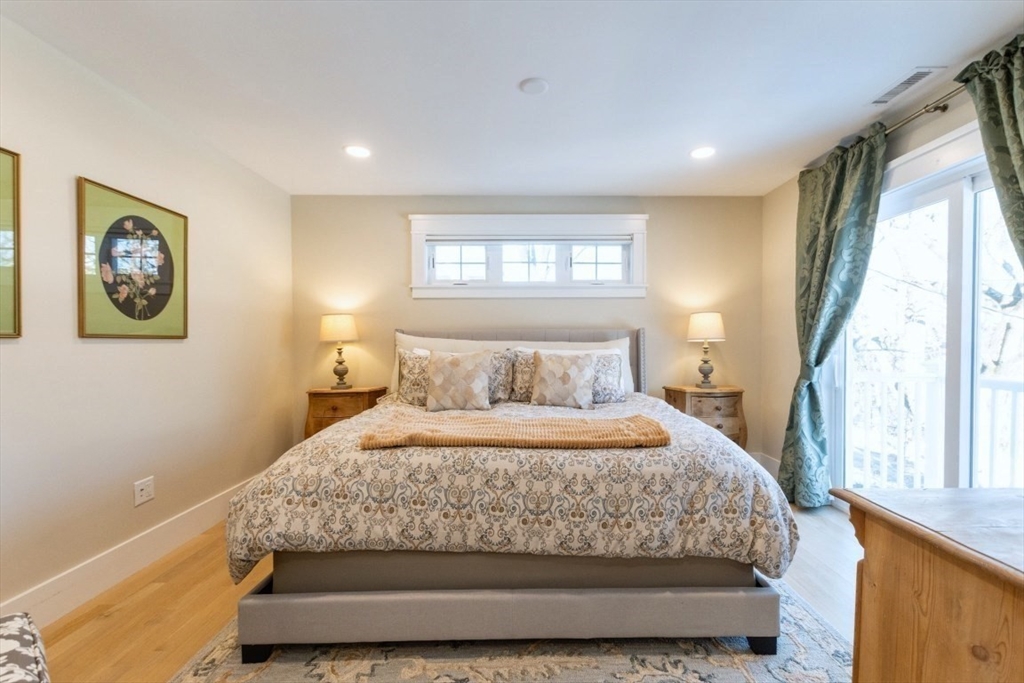 401 Albemarle Road, Unit 2 Newton, MA 02460 - Photo 13 of 41 Gallery Image 13