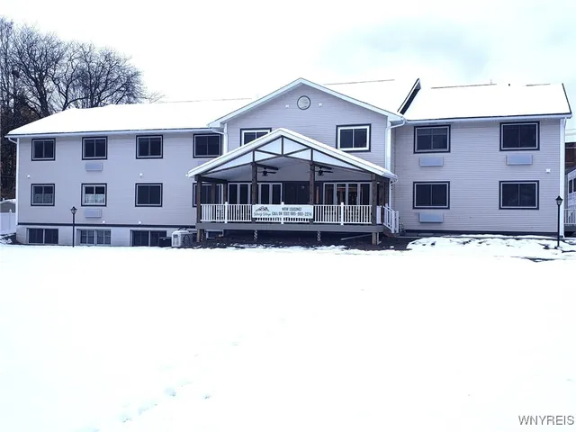 $1,295 | 400 # B Ohio Street, Medina, NY 14103