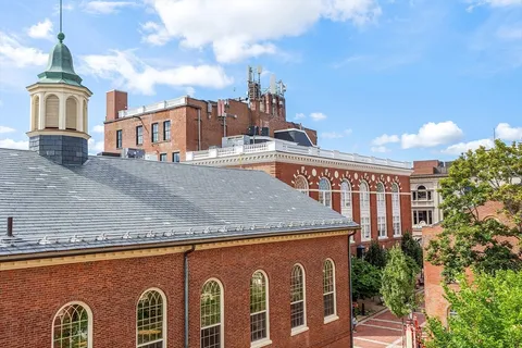 $599,000 | 20 Central Street, Unit 402, Salem, MA 01970