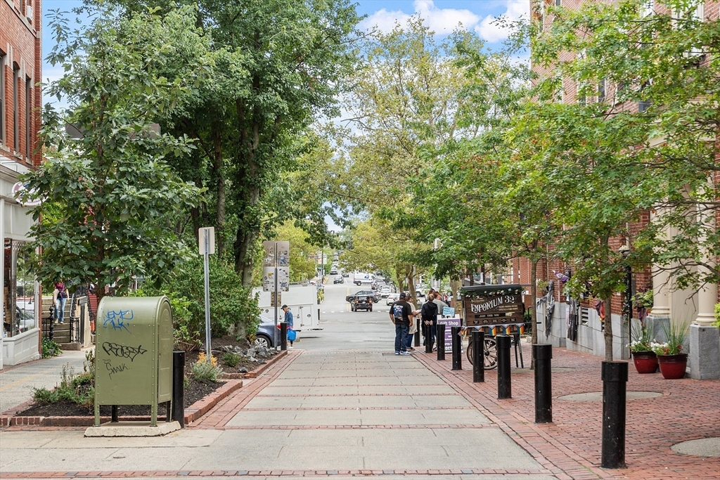 20 Central Street, Unit 402 Salem, MA 01970 - Photo 30 of 36