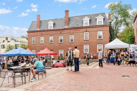 $599,000 | 20 Central Street, Unit 402, Salem, MA 01970