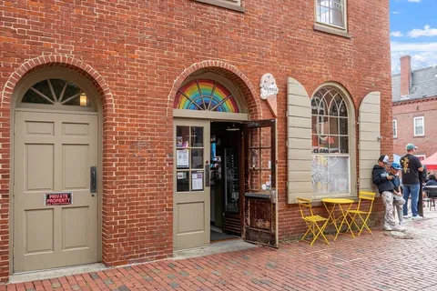 $599,000 | 20 Central Street, Unit 402, Salem, MA 01970