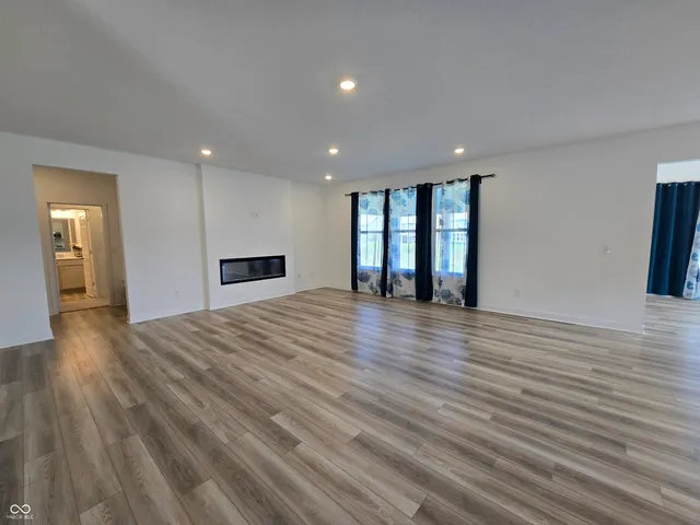 $2,800 | 5128 Summerton Street, McCordsville, IN 46055