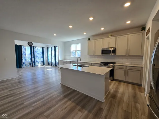 $2,800 | 5128 Summerton Street, McCordsville, IN 46055