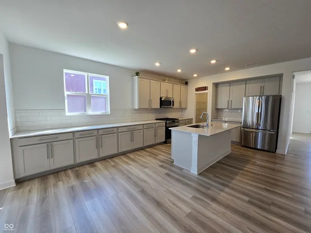 $2,800 | 5128 Summerton Street, McCordsville, IN 46055