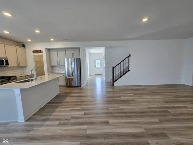 $2,800 | 5128 Summerton Street, McCordsville, IN 46055