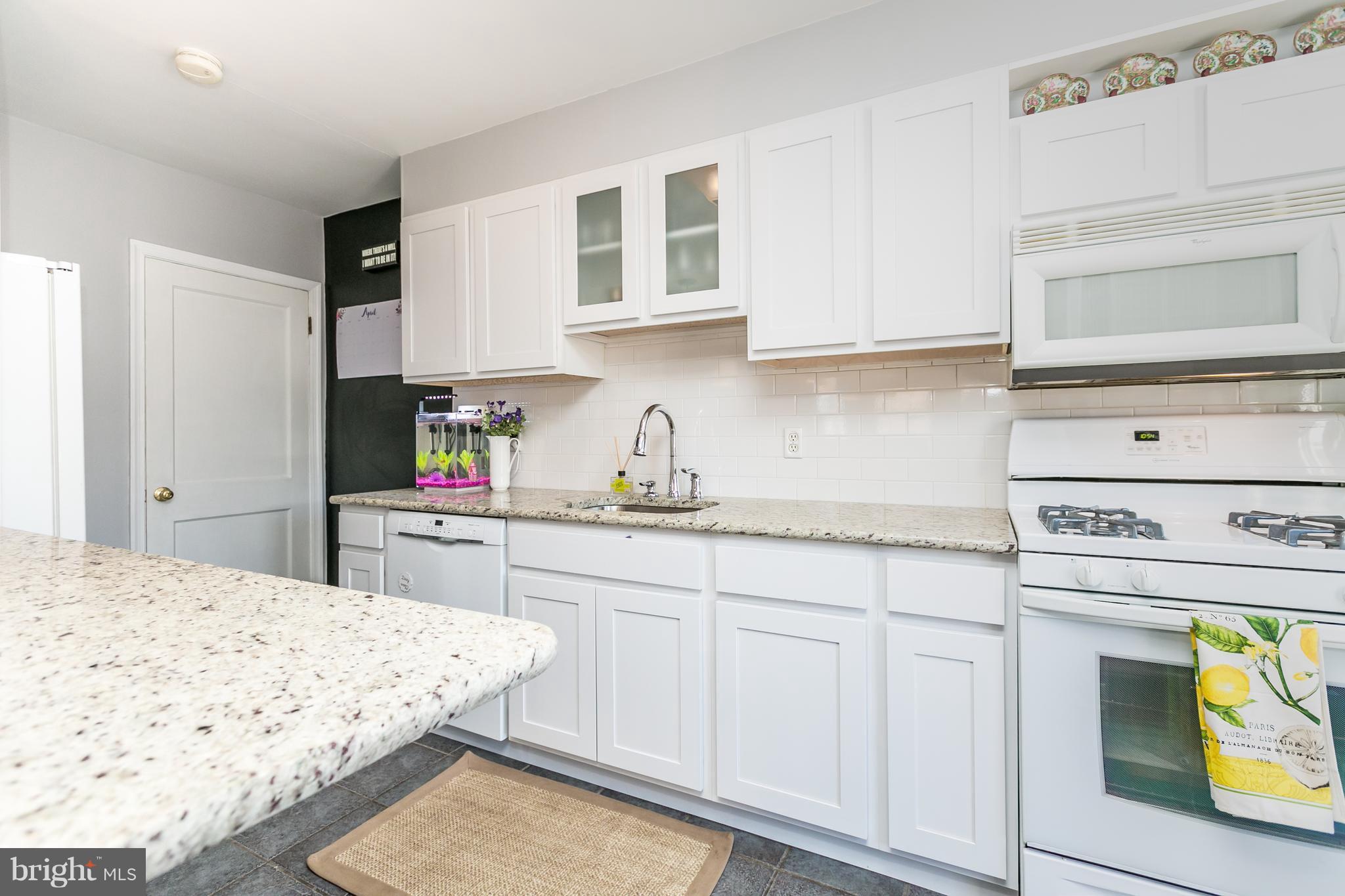 259 Stanmore Road Baltimore, MD 21212 - Photo 10 of 26 Kitchen