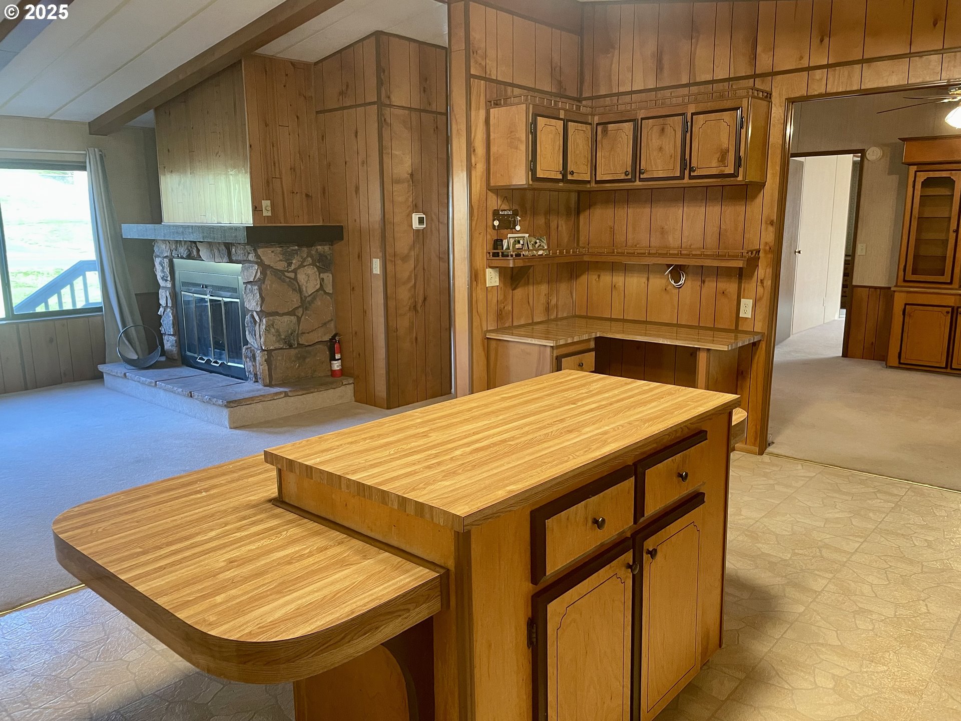 2895 Harris Street Road Kelso, WA 98626 - Photo 13 of 47 a room with pool table and windows