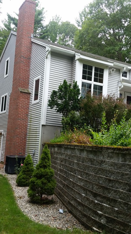 351 Quaddick Road Thompson, CT 06277 - Photo 11 of 28 a house that has a lot of plants in it
